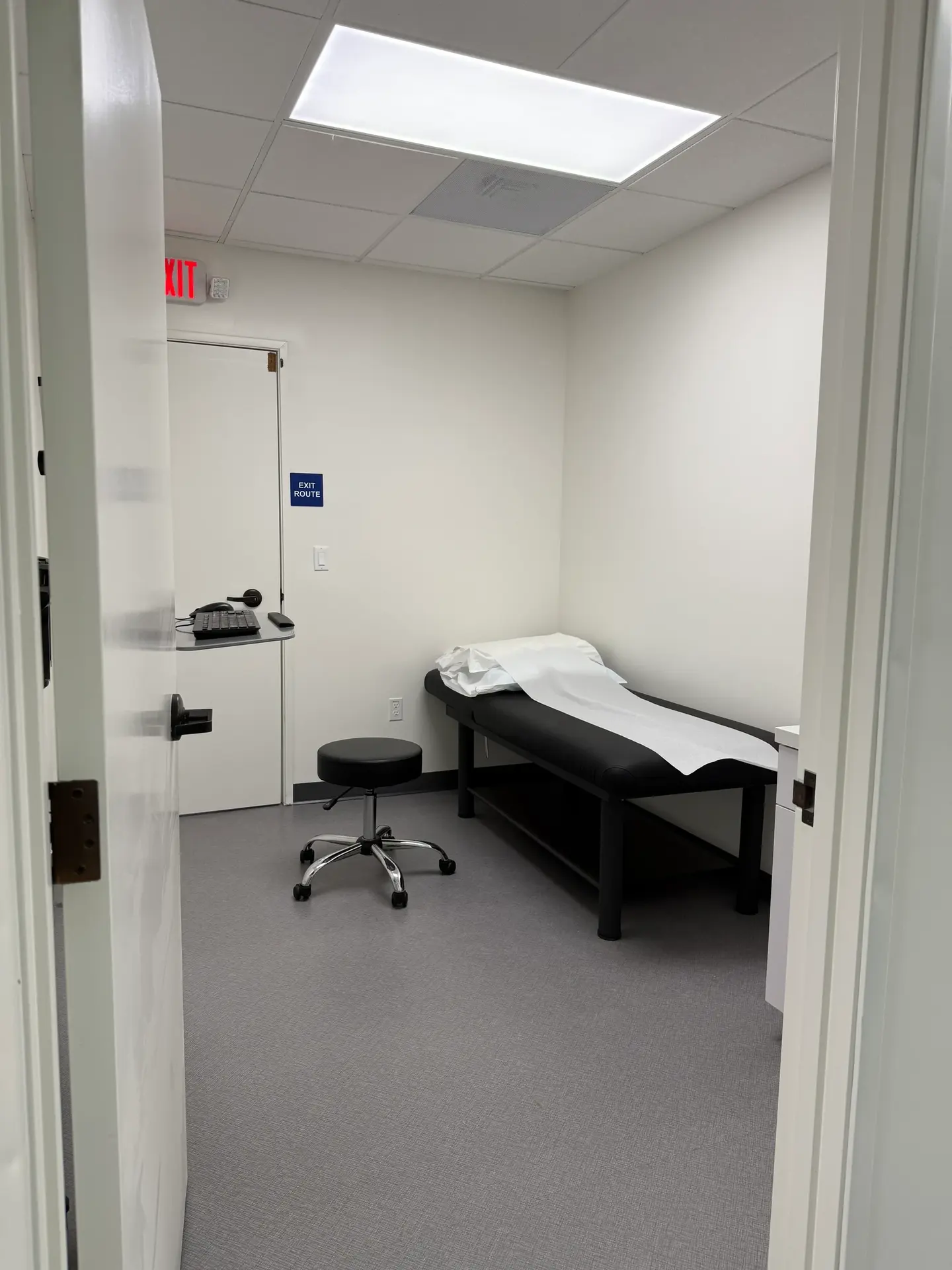 Village Oaks — completed clinic interior