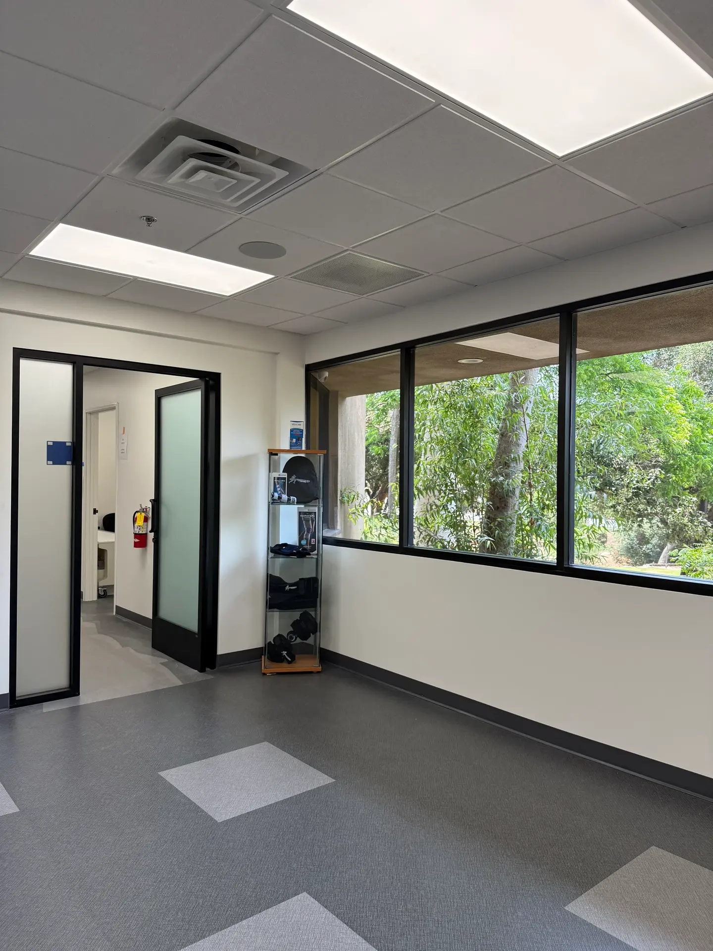 Village Oaks — completed clinic interior